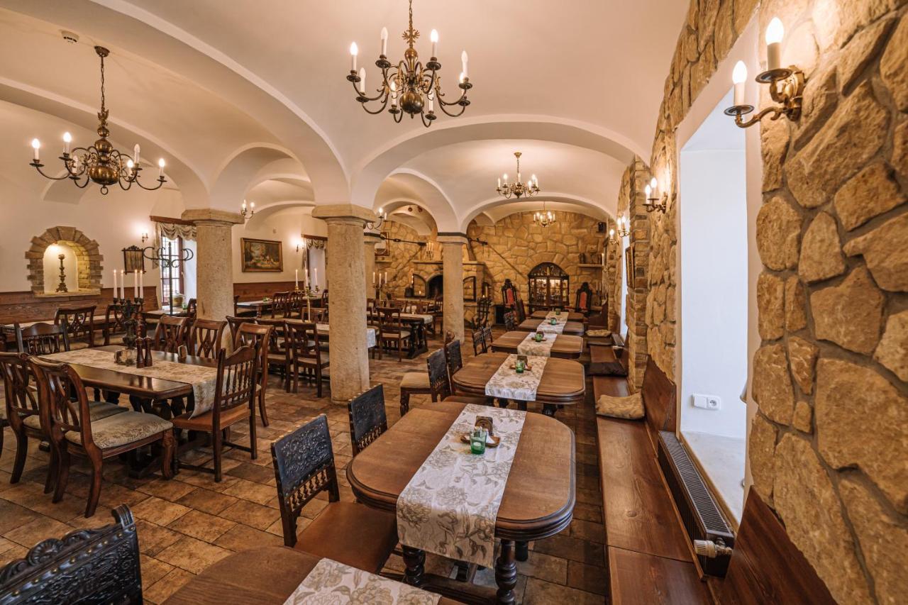 Hotel Svatojansky Dvur Praga Exterior foto