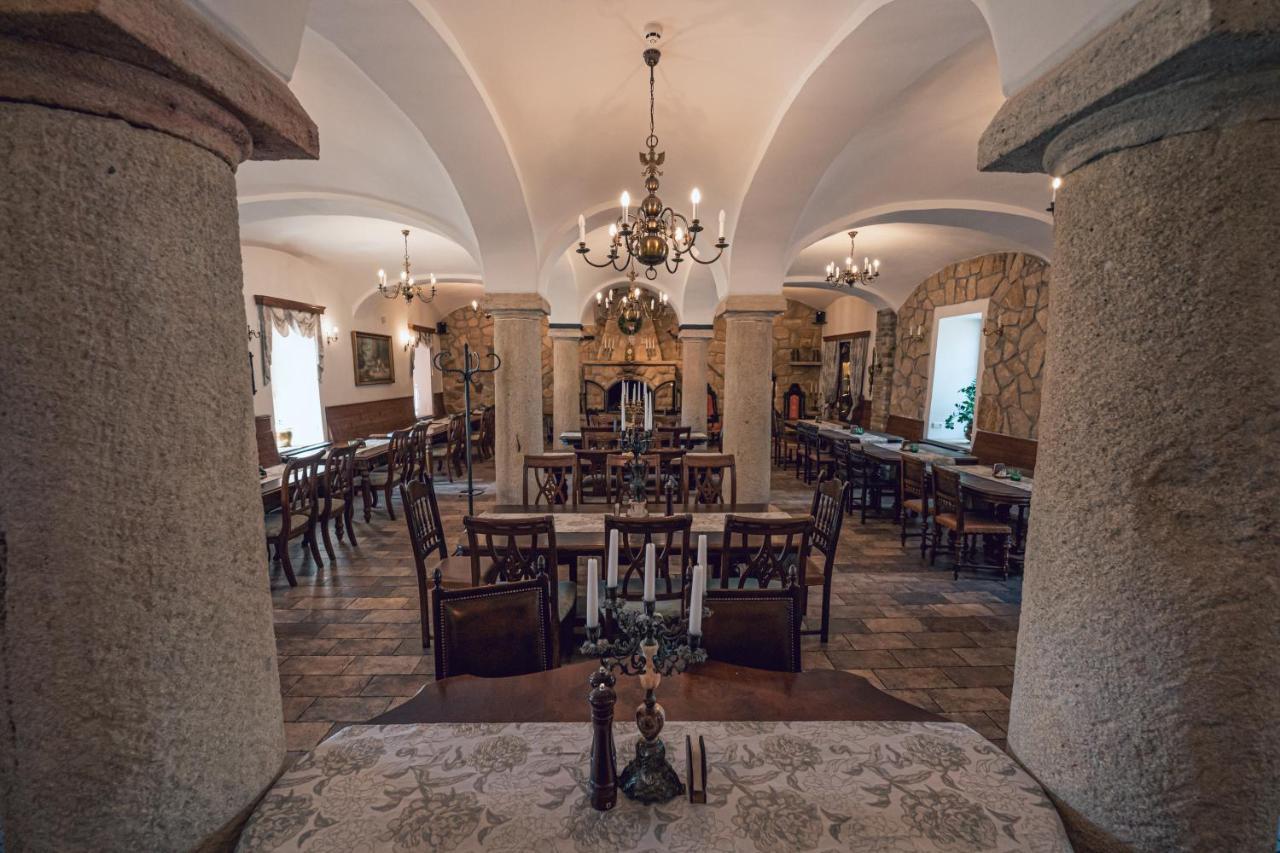 Hotel Svatojansky Dvur Praga Exterior foto