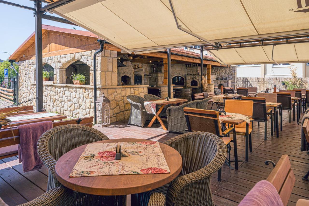 Hotel Svatojansky Dvur Praga Exterior foto